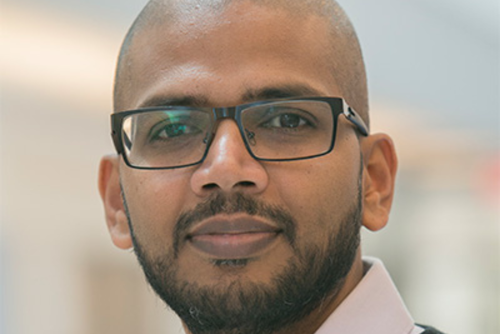 Prof. Balasubramanian Receives 2022 Stony Brook Trustees Faculty Award
