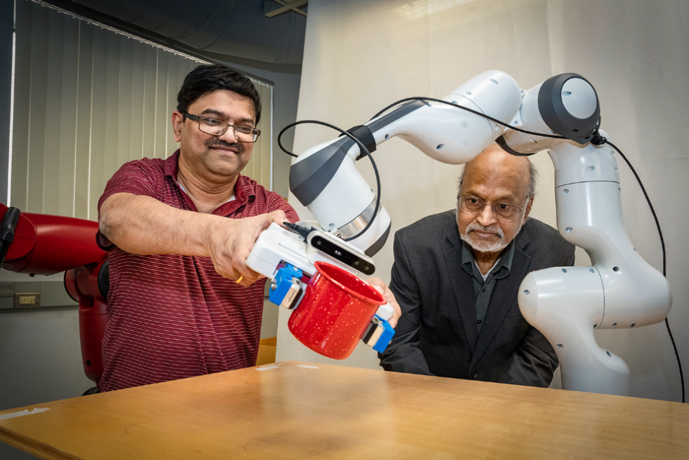 SBU Research Team Developing a Robot to Help ALS Patients